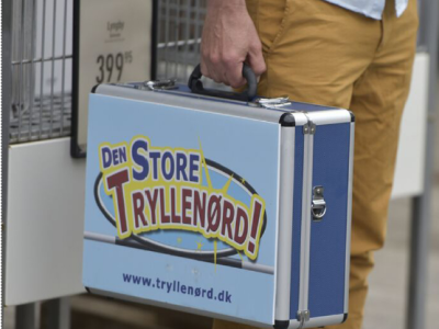 billede af den store  tryllenørds tryllekuffert.